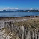 Aparthotel La Badine Renove De Gamme Balneo Climatisation Hyeres