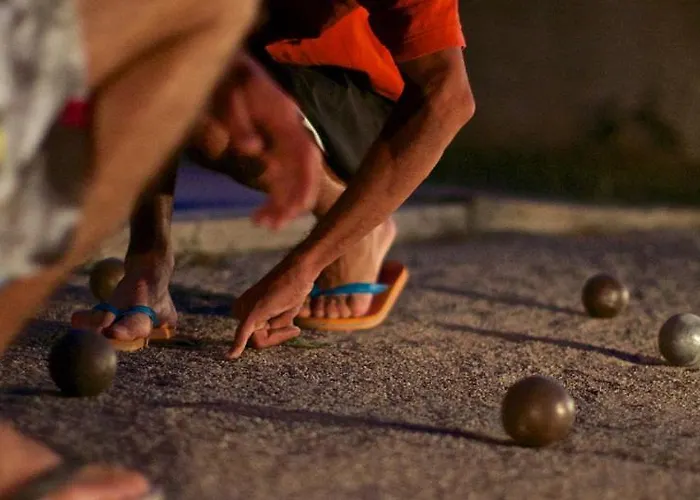 LA BADINE Appartement rénové Haut de game et Parc Prestations Premiumamme avec Climatisation Vue Pisc Aparthotel 4*