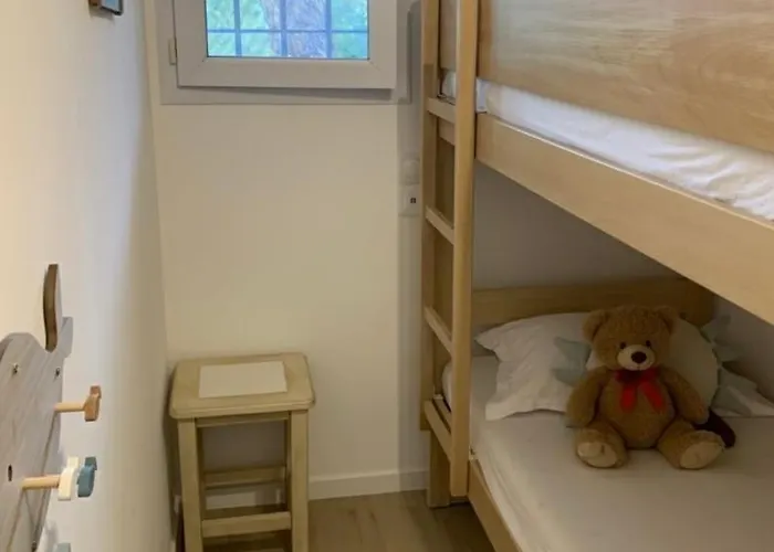 La Badine Appartement Renove Haut De Gamme Balneo Climatisation Hyères