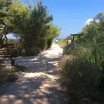 Апарт-отель La Badine Renove De Gamme Balneo Climatisation Йер
