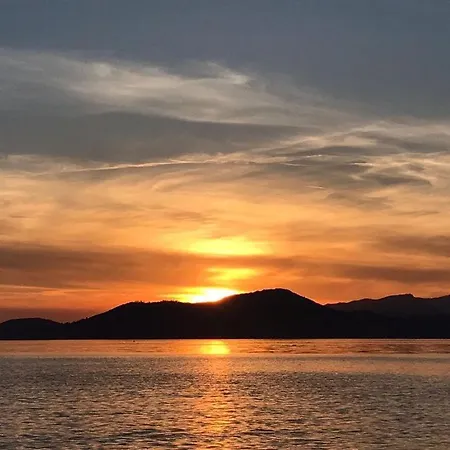 La Badine Clim Balneo Piscine Apart-hotel 4*