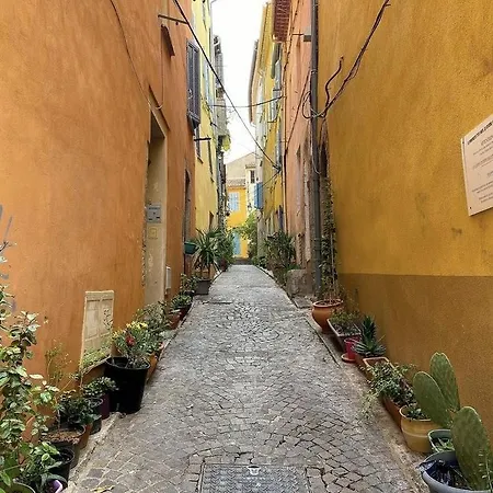 La Badine Appartement 5 Personnes Avec Balneo Et Clim 4* Йер