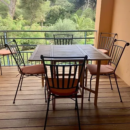 La Badine Clim Balneo Piscine شقة فندقية Hyères